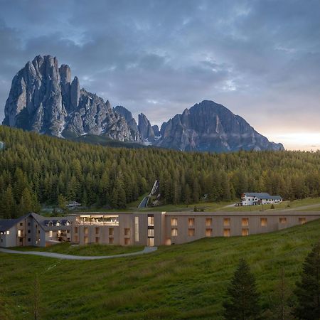 Готель Cendevaves Alpine Silence Santa Cristina Val Gardena Екстер'єр фото