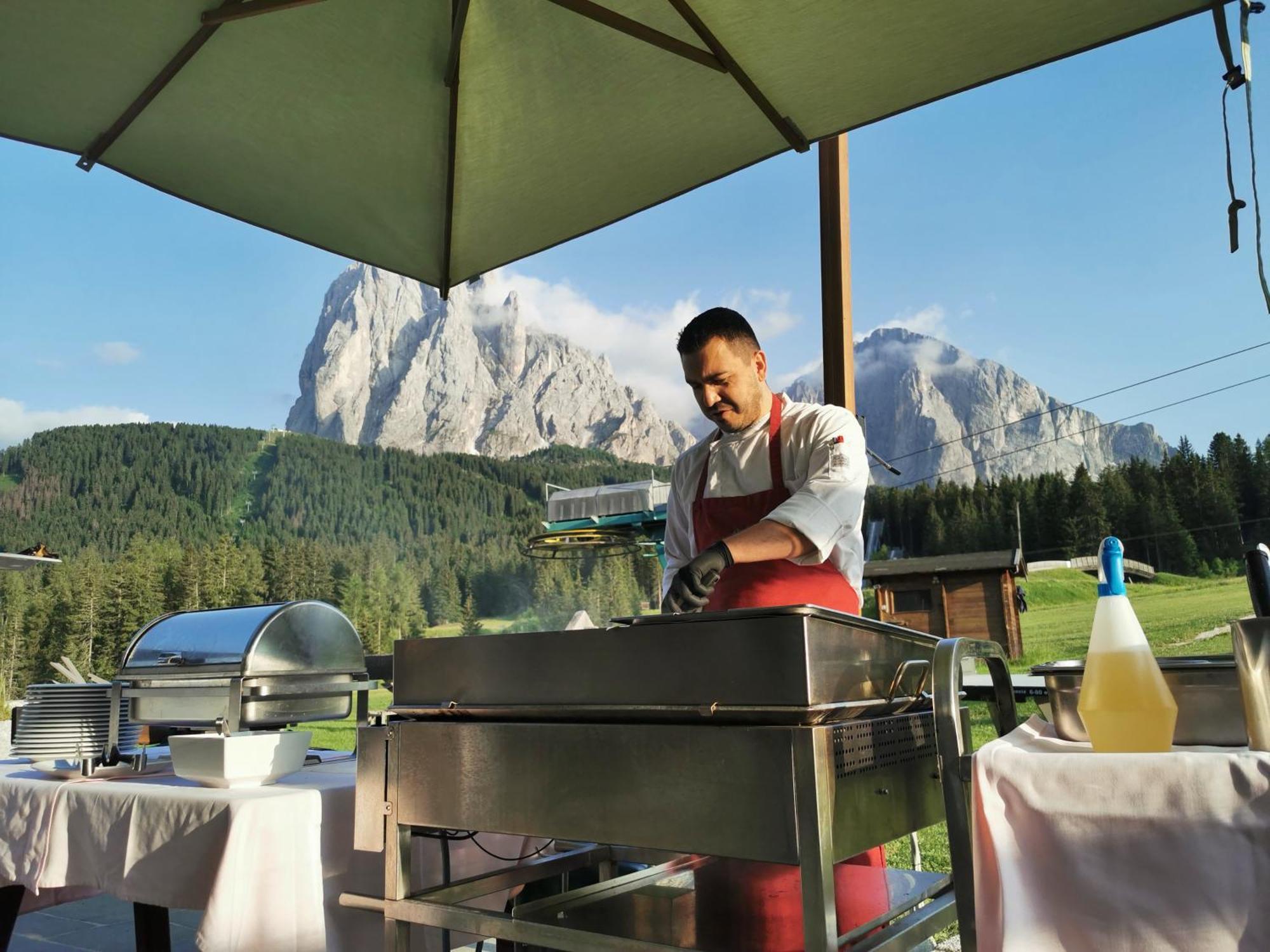 Готель Cendevaves Alpine Silence Santa Cristina Val Gardena Екстер'єр фото