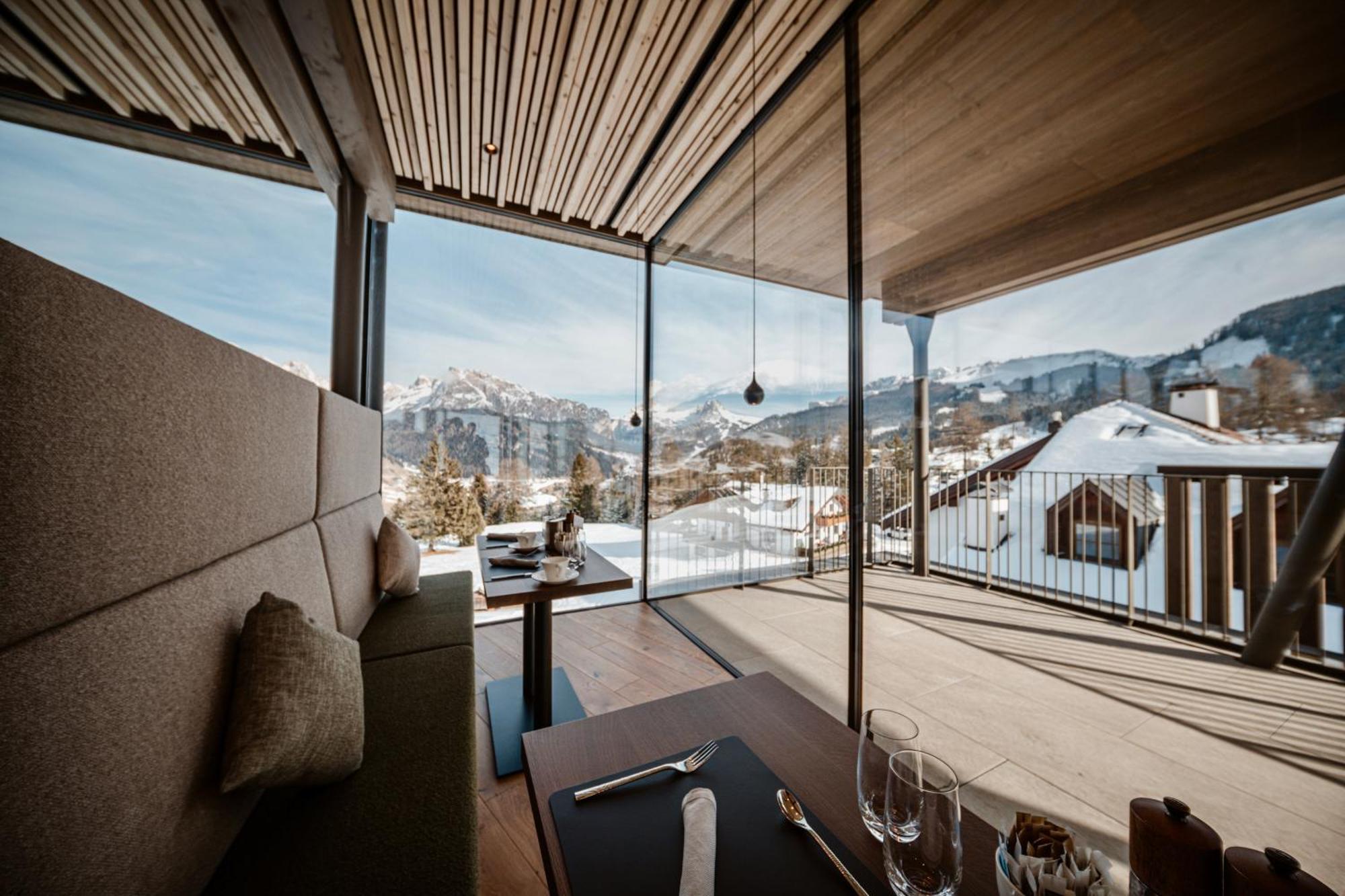 Готель Cendevaves Alpine Silence Santa Cristina Val Gardena Екстер'єр фото
