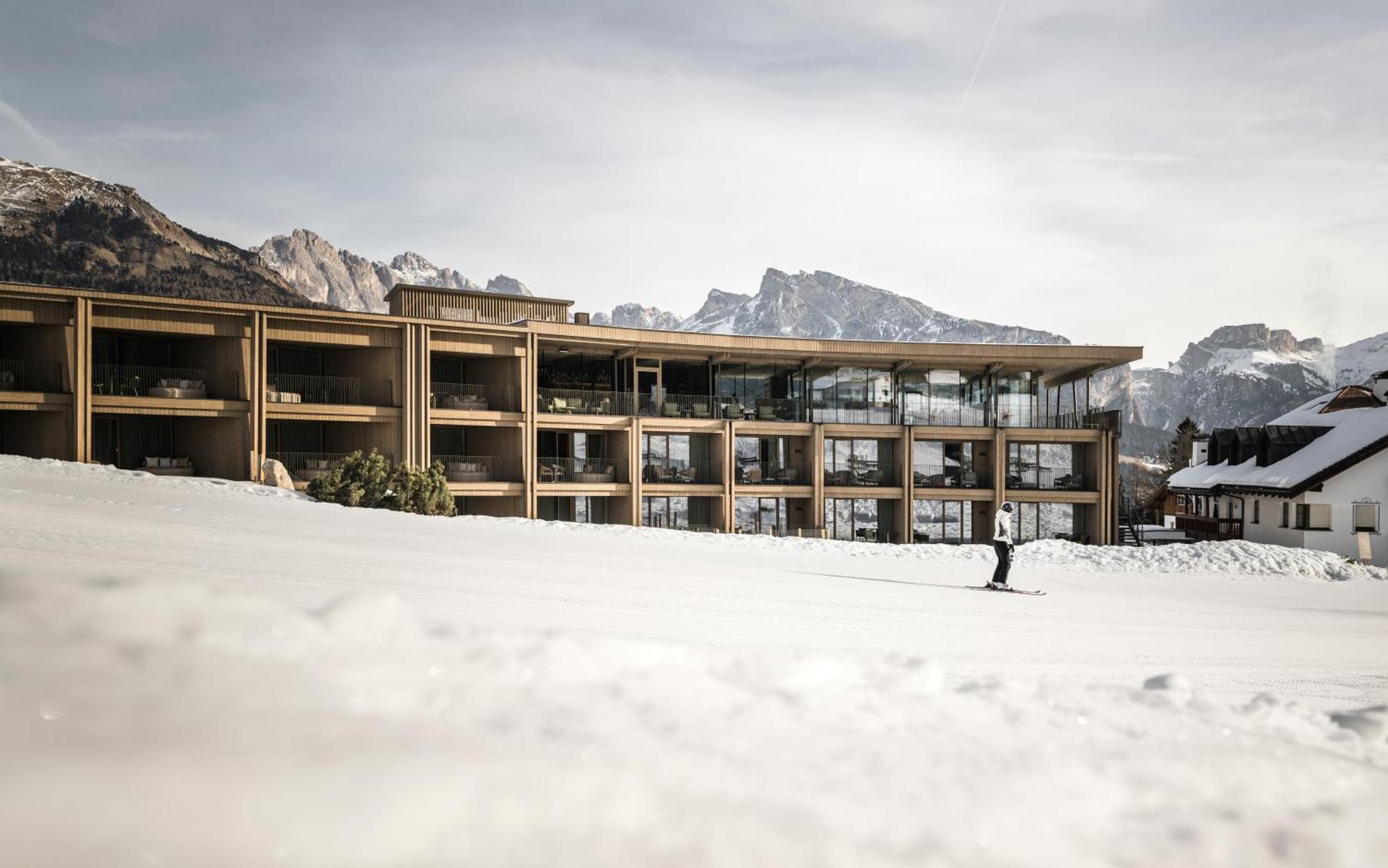 Готель Cendevaves Alpine Silence Santa Cristina Val Gardena Екстер'єр фото