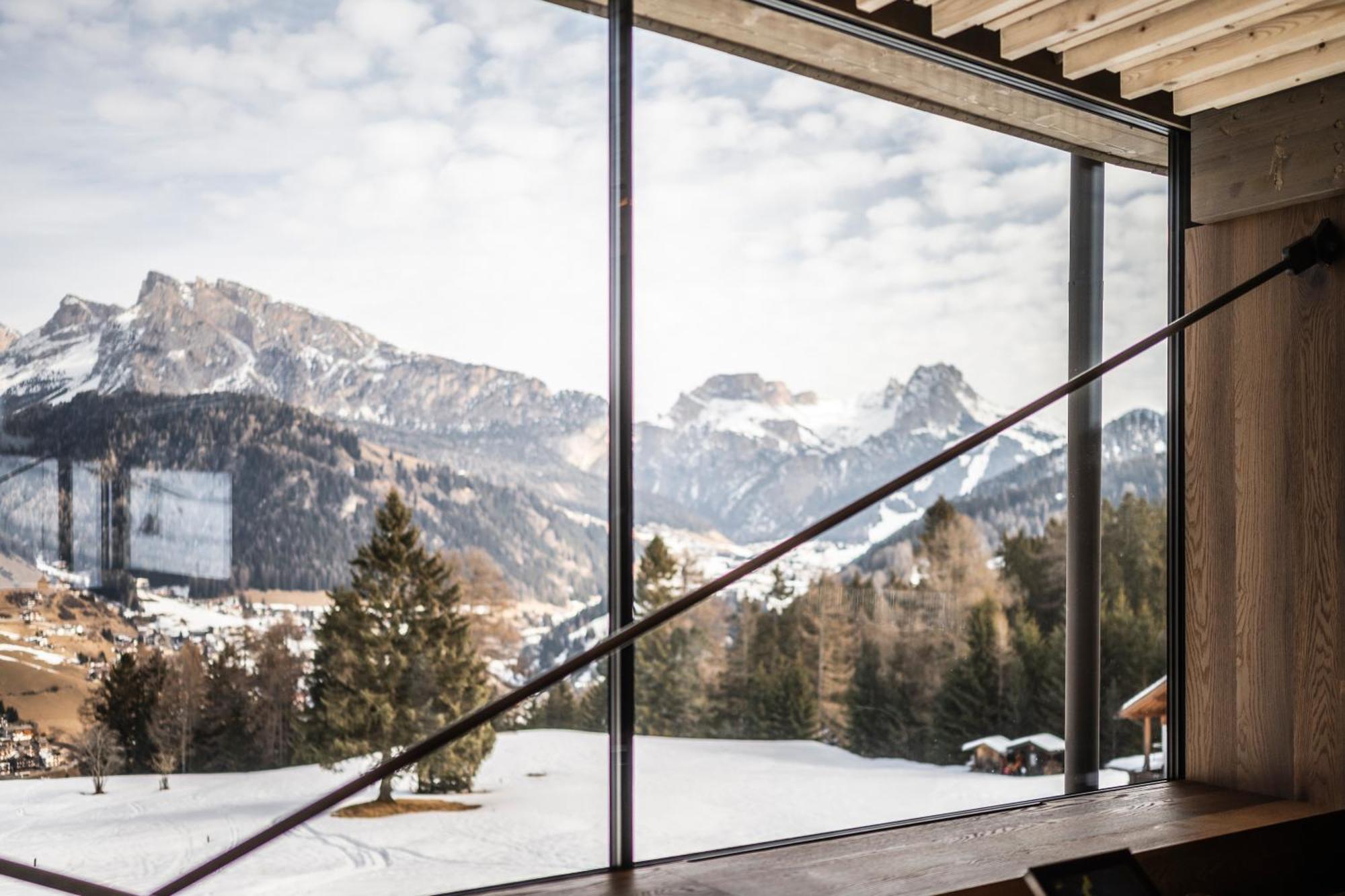 Готель Cendevaves Alpine Silence Santa Cristina Val Gardena Екстер'єр фото